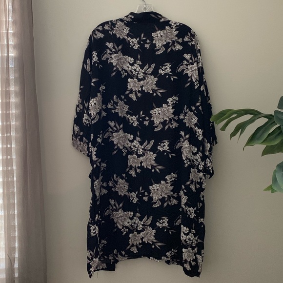 Spiritual Gangster Maya Floral Rayon Kimono OS - Picture 5 of 5